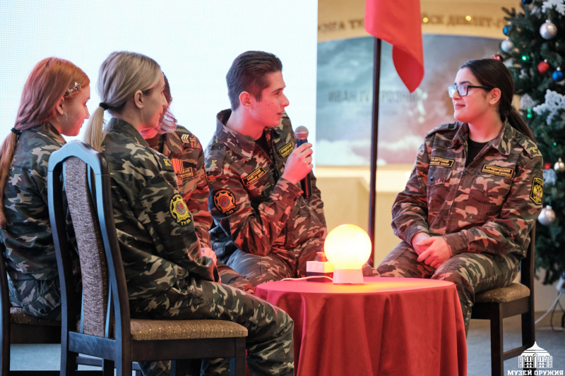 «Студенческий десант» в Тульском музее оружия! Тульский Государственный Музей Оружия