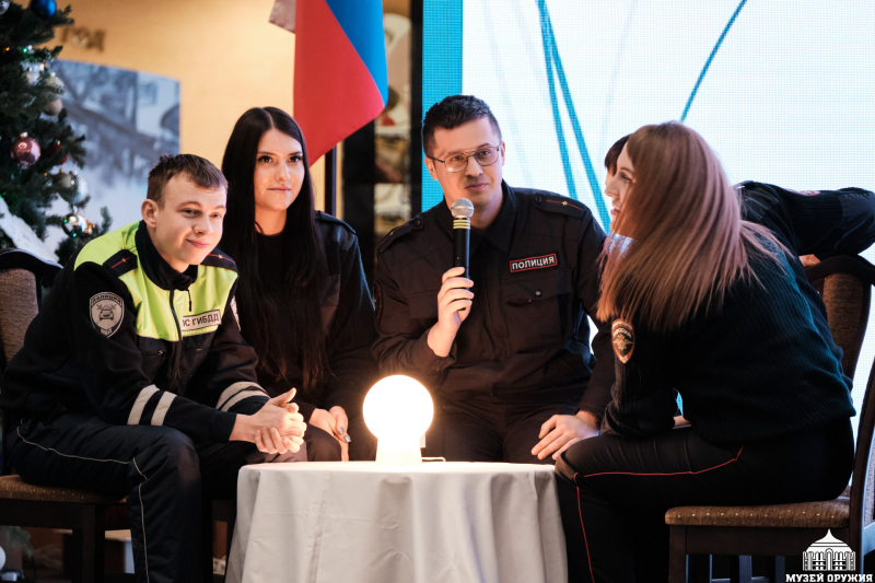 «Студенческий десант» в Тульском музее оружия! Тульский Государственный Музей Оружия