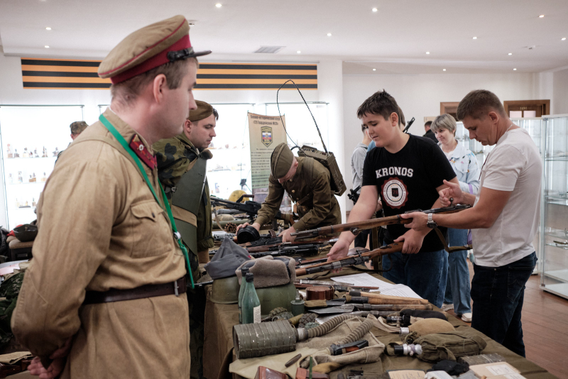 Интерактивная площадка военно-исторической реконструкции «129-й Гвардейский мотострелковый полк» Тульский Государственный Музей Оружия