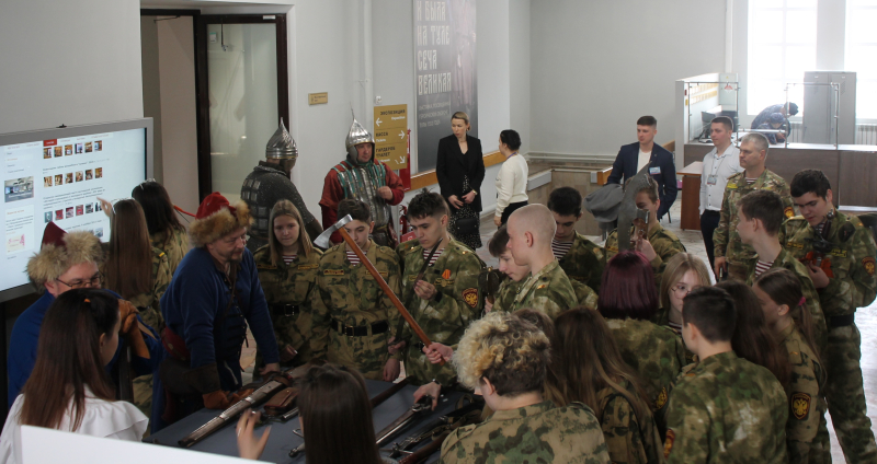 23 февраля - масштабная интерактивная площадка военно-исторической реконструкции Тульского регионального отделения ООД «РОСРЕКОН» Тульский Государственный Музей Оружия