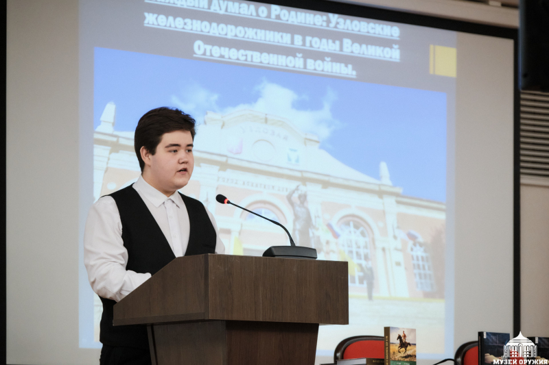 В музее оружия состоялась презентация книги А.С. Трубы и Н.А. Макарова «Казаки и кавалеристы СССР и РФ» Тульский Государственный Музей Оружия