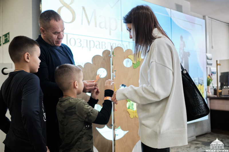 В Международный женский день Музей оружия дарит посетителям яркие впечатления и незабываемые эмоции! Тульский Государственный Музей Оружия