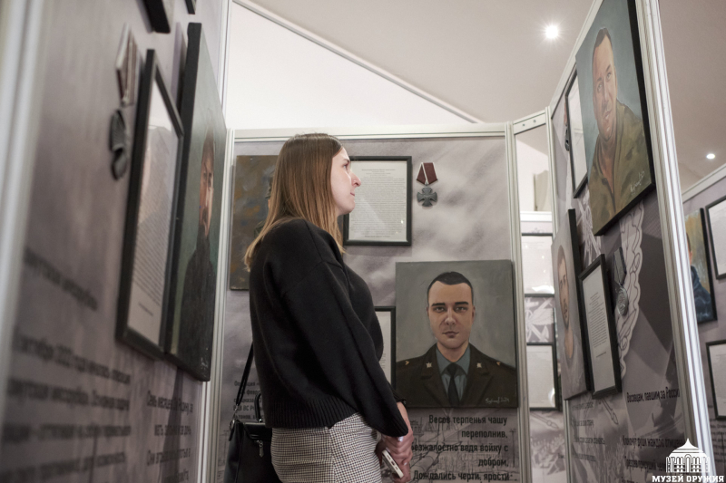 В музее оружия состоялось открытие выставки портретов «Они сражались за Родину» Тульский Государственный Музей Оружия