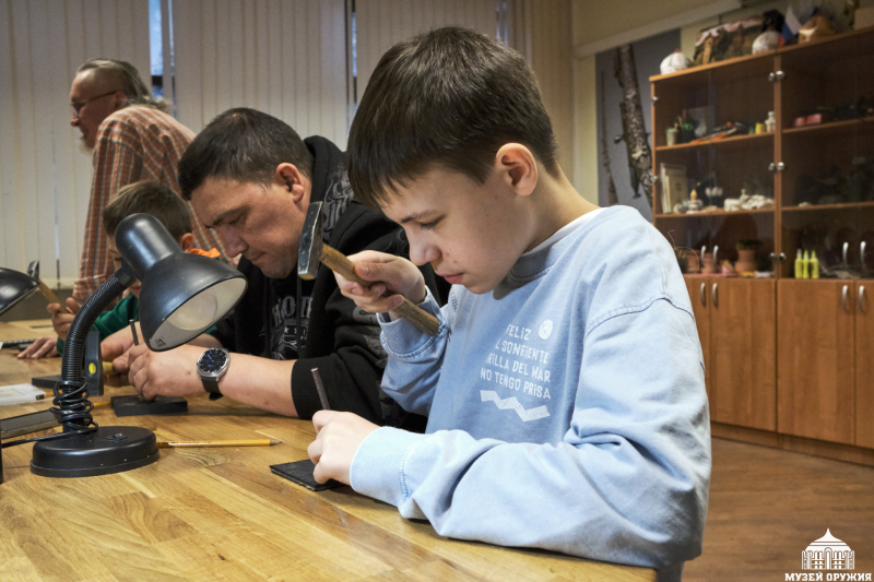 «Герой71»: для семей участников СВО музей оружия подготовил специальную программу Тульский Государственный Музей Оружия