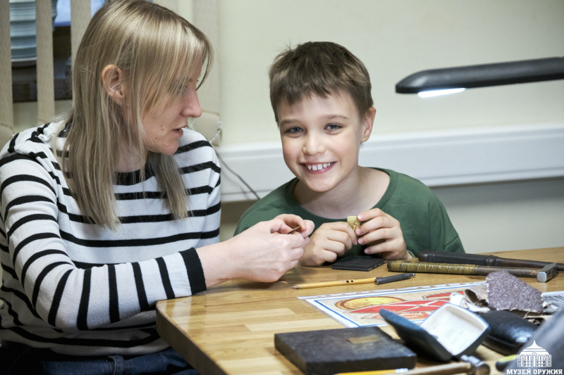 «Герой71»: для семей участников СВО музей оружия подготовил специальную программу Тульский Государственный Музей Оружия