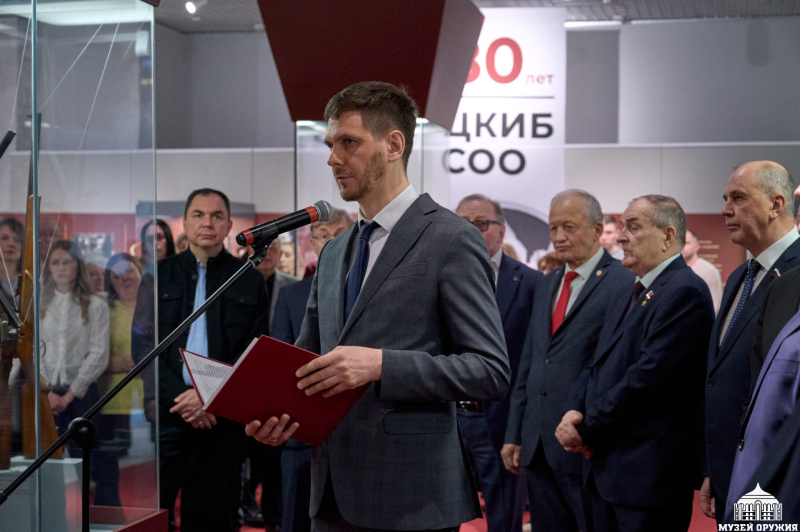 В Выставочном центре Тульского музея оружия на территории Тульского кремля открылась выставка «Три стихии тульского оружия: охота, спорт, защита» Тульский Государственный Музей Оружия