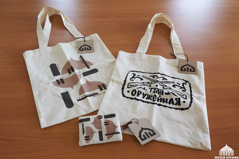 Новые эксклюзивные фирменные сувениры появились в продаже в здании – шлеме Музея оружия! Тульский Государственный Музей Оружия