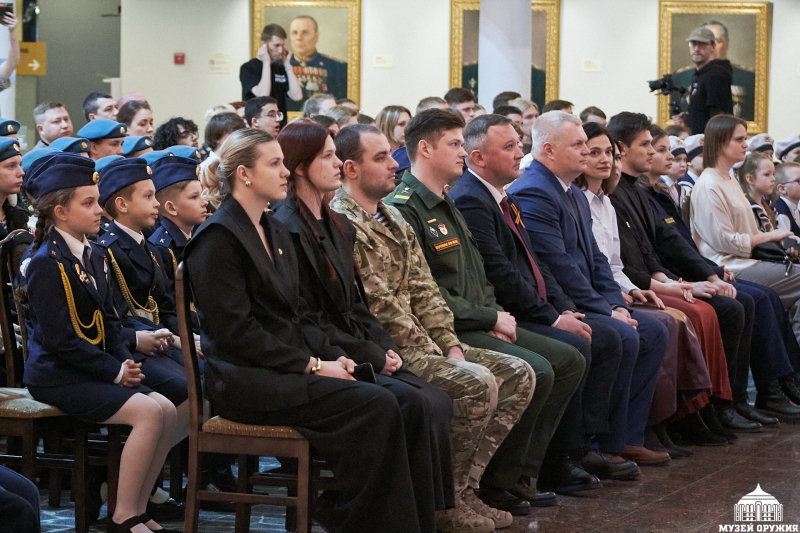 В торжественном Зале Славы Музея оружия прошла церемония награждения победителей муниципального этапа Всероссийской военно-патриотической игры «Зарница 2.0» Тульский Государственный Музей Оружия