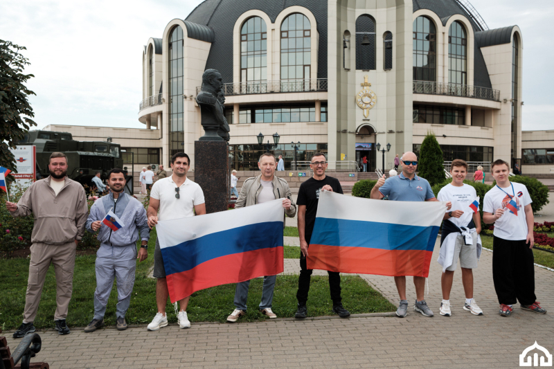 Патриотические акции в День Государственного флага России в Тульском музее оружия! Тульский Государственный Музей Оружия