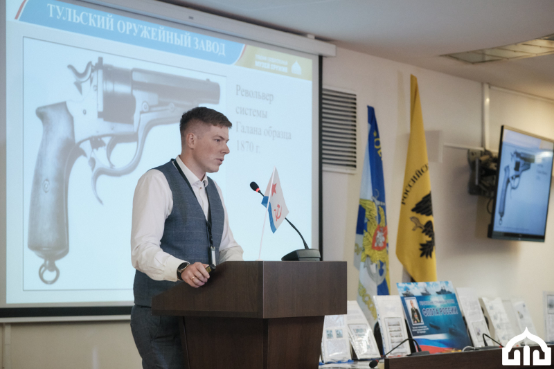 Торжественное мероприятие к 330‑летию Военно‑морского флота России: в Туле чествуют морских ветеранов и сохраняют историческую память Тульский Государственный Музей Оружия