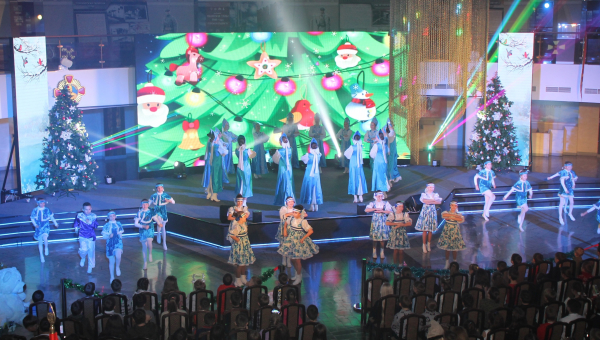 В Тульском государственном музее оружия по доброй традиции стартовали масштабные праздничные детские новогодние театрализованные представления! Тульский Государственный Музей Оружия