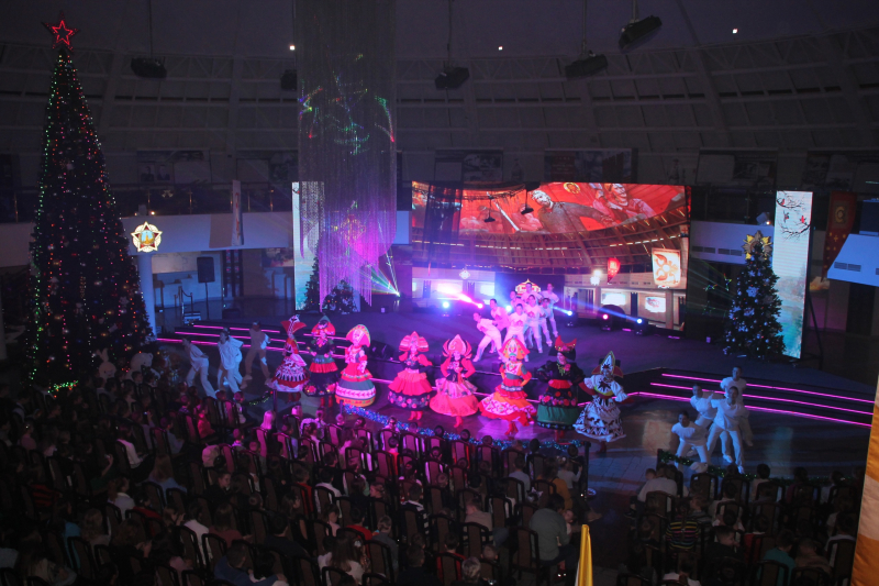 В Тульском государственном музее оружия по доброй традиции стартовали масштабные праздничные детские новогодние театрализованные представления! Тульский Государственный Музей Оружия