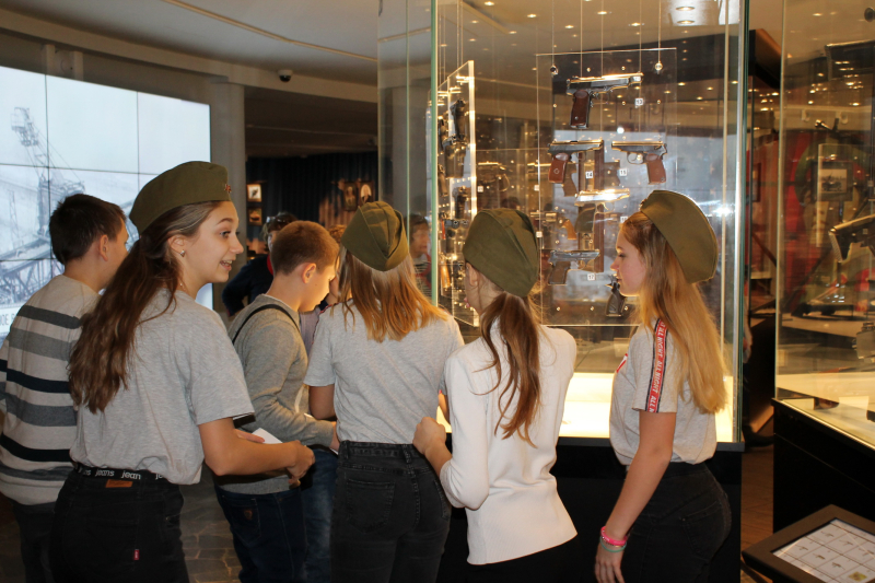 Боевую, оружейную и интеллектуальную высоты покорили участники историко-краеведческой игры «Арсенал и щит России»! Тульский Государственный Музей Оружия