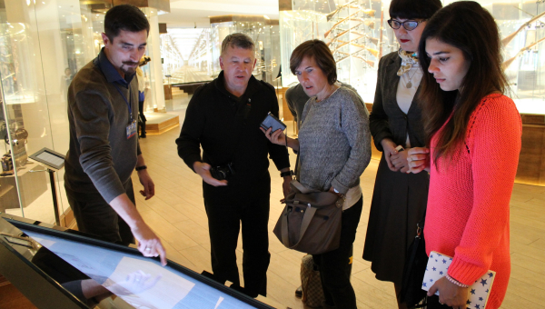 Испанские журналисты восхищены мастерством тульских оружейников Тульский Государственный Музей Оружия