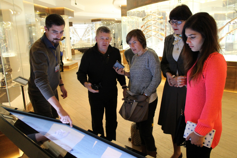 Испанские журналисты восхищены мастерством тульских оружейников Тульский Государственный Музей Оружия