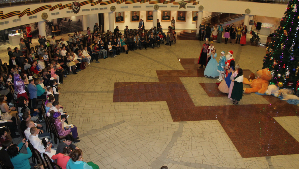 Елка для особых детей в музее оружия Тульский Государственный Музей Оружия