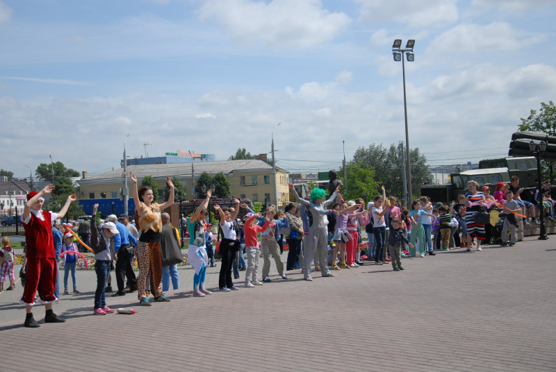 Первый день лета! Международный день защиты детей! «Познаем мир играя!» в музее оружия! Все на праздник! Тульский Государственный Музей Оружия