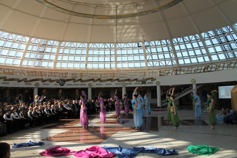 «Я, ты, он, она – вместе дружная страна!» - яркий праздник дружбы народов Тульский Государственный Музей Оружия