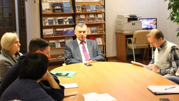 Рабочая встреча с руководством Тульского отделения РВИО по вопросам реализации выставочного проекта «Поезд Памяти», приуроченного к 75-летию Победы Тульский Государственный Музей Оружия