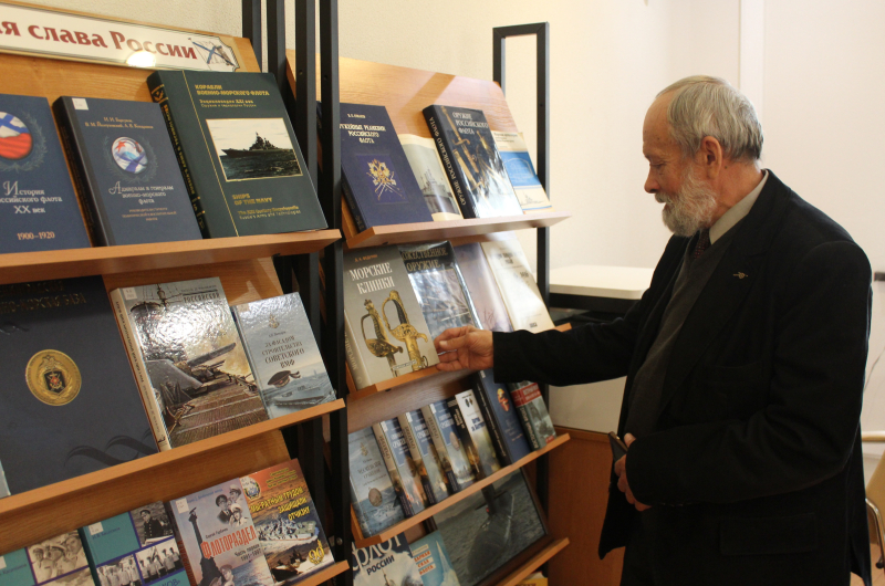 Сегодня в БИЦ «Оружие. Память. Патриотизм» музея оружия состоялась презентация книг В.В. Глазкова Тульский Государственный Музей Оружия