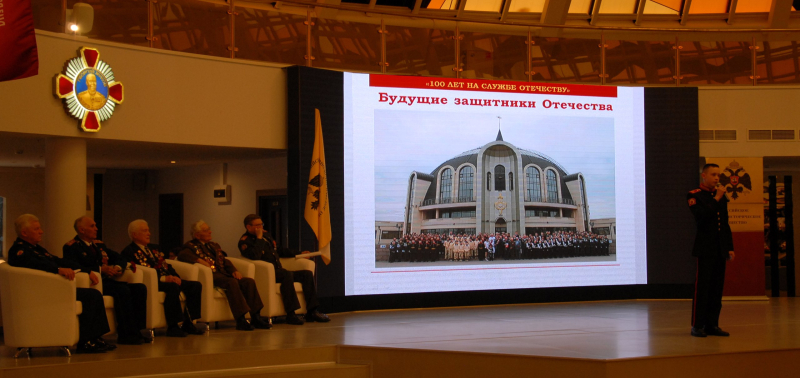 Несокрушимая и легендарная! К 100-летию РККА! Исторический экскурс в Тульском музее оружия! Тульский Государственный Музей Оружия