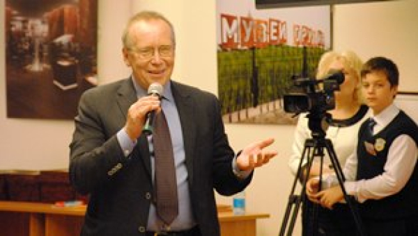 В музее оружия состоялся очный региональной тур известной телевизионной гуманитарной олимпиады «Умники и умницы» Тульский Государственный Музей Оружия