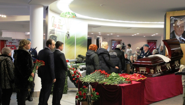 Церемония прощания с Геннадием Алексеевичем Денежкиным. Тульский Государственный Музей Оружия