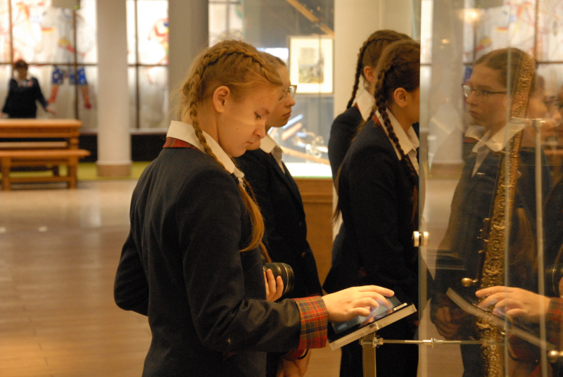 2 декабря Тульский музей оружия посетили воспитанницы Пансиона Министерства обороны Российской Федерации» Тульский Государственный Музей Оружия