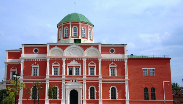 Обращаем ваше внимание, что здание музея оружия на территории Тульского кремля с 10 июля и до конца 2024 года будет закрыто Тульский Государственный Музей Оружия