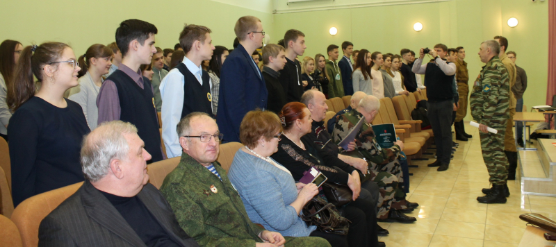 «Им вечная слава за подвиг и храбрость!»: воины - «афганцы» музея оружия на Уроке мужества Тульский Государственный Музей Оружия