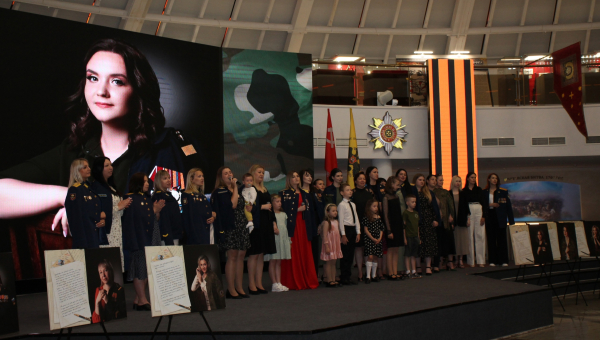 В музее оружия творческая группа региональной организации «Жены Героев» представила театрализованную литературно-музыкальную программу, посвященную участникам специальной военной операции Тульский Государственный Музей Оружия