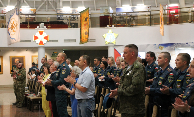 В музее оружия творческая группа региональной организации «Жены Героев» представила театрализованную литературно-музыкальную программу, посвященную участникам специальной военной операции Тульский Государственный Музей Оружия