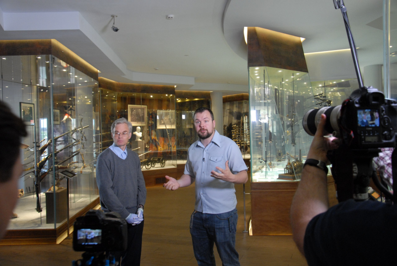 В музее оружия прошли съемки программы «Русская кузница» канала «RT» с участием известного журналиста Тима Керби. Тульский Государственный Музей Оружия