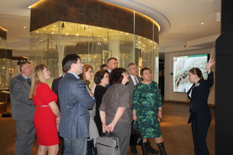 В музее оружия состоялось заседание Координационного совета Уполномоченных по правам ребенка в субъектах РФ Тульский Государственный Музей Оружия