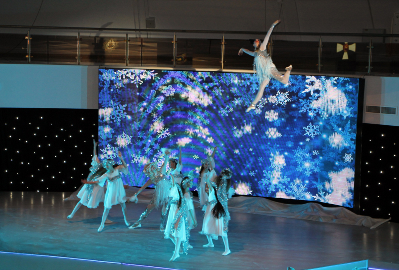 Сегодня в Тульском музее оружия состоялась премьера новогоднего военно-исторического театрализованного представления «Богатырский «шлем» на страже Нового года» Тульский Государственный Музей Оружия