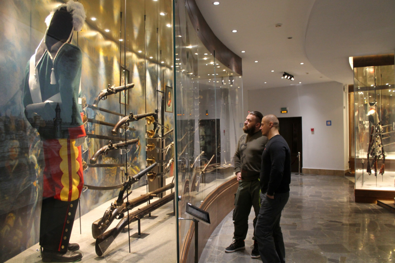 Сотрудники Телецентра «Останкино» и Общественного телевидения России («ОТР») посетили музей оружия Тульский Государственный Музей Оружия