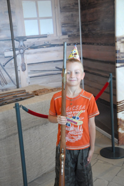 Музей оружия чествует именинников! Тульский Государственный Музей Оружия