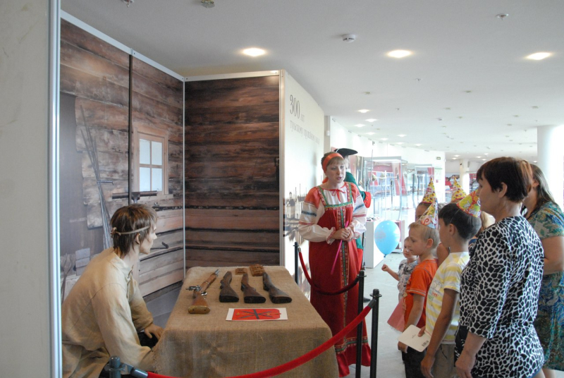 Музей оружия чествует именинников! Тульский Государственный Музей Оружия