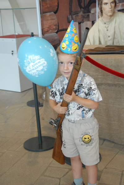 Музей оружия чествует именинников! Тульский Государственный Музей Оружия