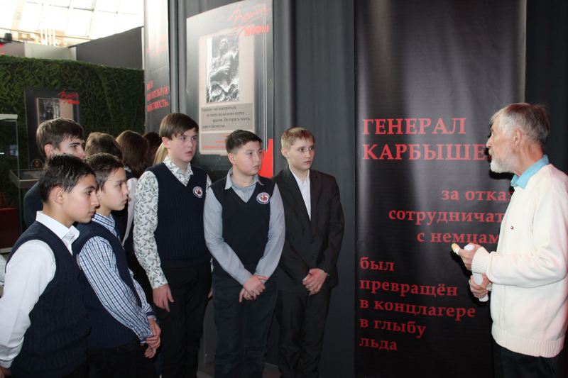 «Десять мифов о Великой Отечественной войне»: урок истории в музее оружия Тульский Государственный Музей Оружия