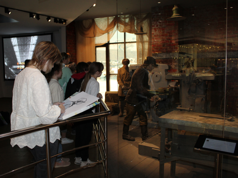 Всероссийская акция «Ночь музеев» в Тульском музее оружия продолжается! Тульский Государственный Музей Оружия