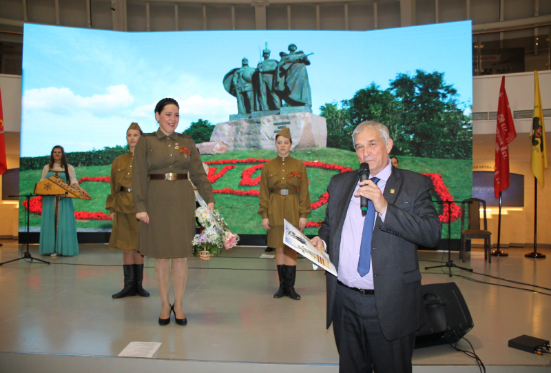 В Тульском музее оружия прошла торжественно-патриотическая акция, посвященная 80-летию героической обороны города Тулы Тульский Государственный Музей Оружия