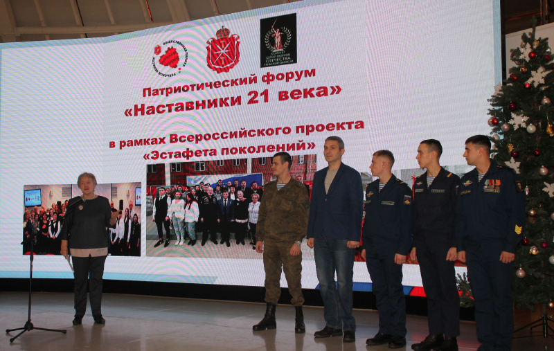 Сегодня Тульский музей оружия радушно принимал участников патриотического форума «Наставники 21 века» Тульский Государственный Музей Оружия