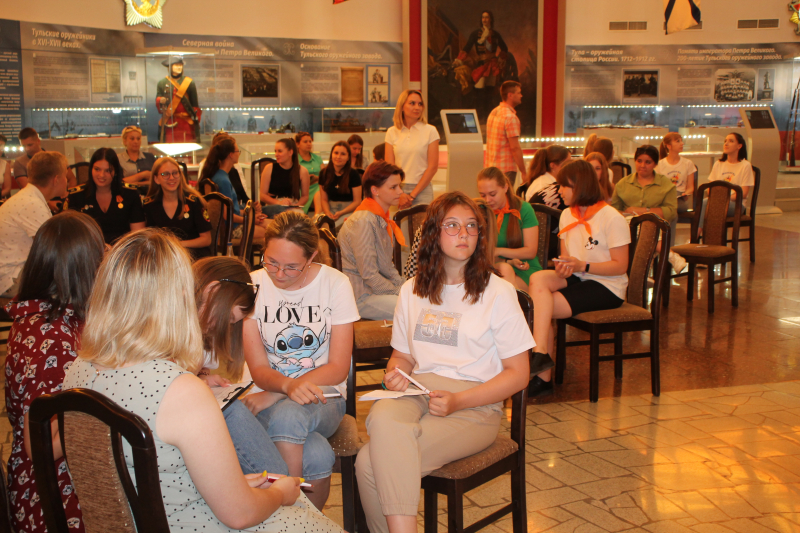 В музее оружия состоялся региональный этап интеллектуального квиза, посвященного празднованию 350-летия со дня рождения великого российского Императора Петра I Тульский Государственный Музей Оружия