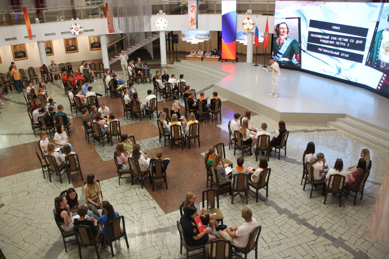 В музее оружия состоялся региональный этап интеллектуального квиза, посвященного празднованию 350-летия со дня рождения великого российского Императора Петра I Тульский Государственный Музей Оружия