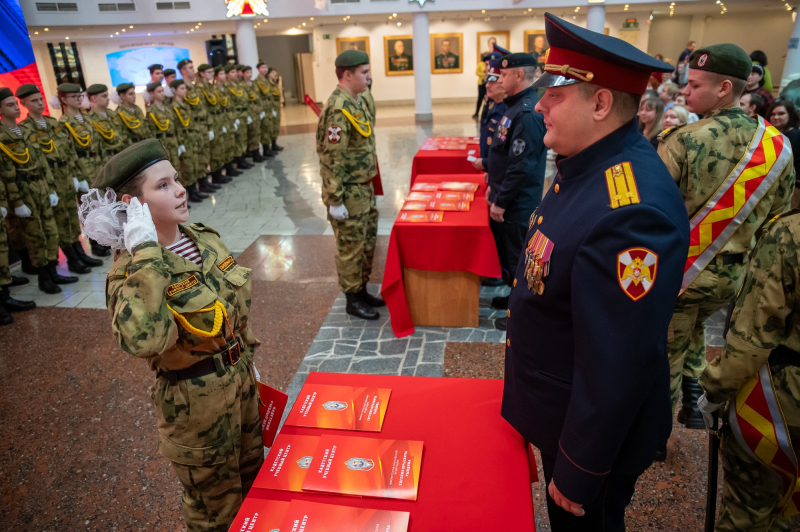 Воспитанники Кадетского учебного центра имени Е.Ю. Рындина произнесли свою самую важную торжественную клятву в Зале Славы российского оружия Тульский Государственный Музей Оружия