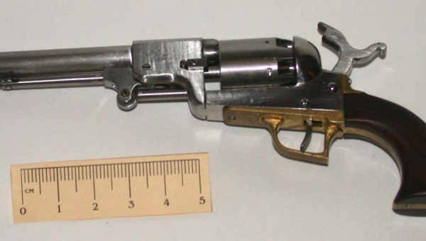 Более 40 миниатюр оружия (от 2,5 см!) на новой выставке «Тула – город мастеров» в музее оружия в Кремле. Тульский Государственный Музей Оружия