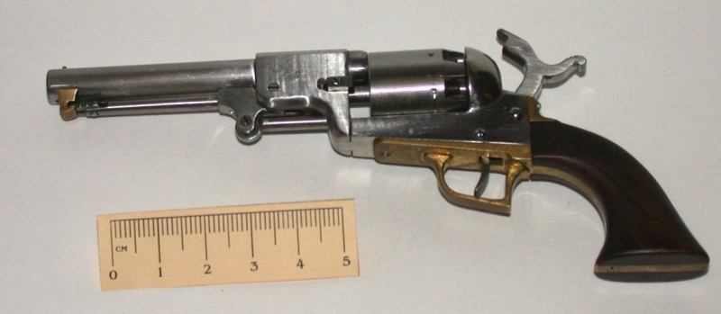 Более 40 миниатюр оружия (от 2,5 см!) на новой выставке «Тула – город мастеров» в музее оружия в Кремле. Тульский Государственный Музей Оружия