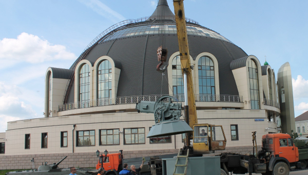 В полку «Стальных стражей» прибыло! Новый экспонат – автоматическая артиллерийская установка «Дуэт». Тульский Государственный Музей Оружия