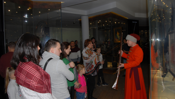 Более одиннадцати тысяч посетителей принял Тульский музей оружия в день и Ночь искусств! Тульский Государственный Музей Оружия